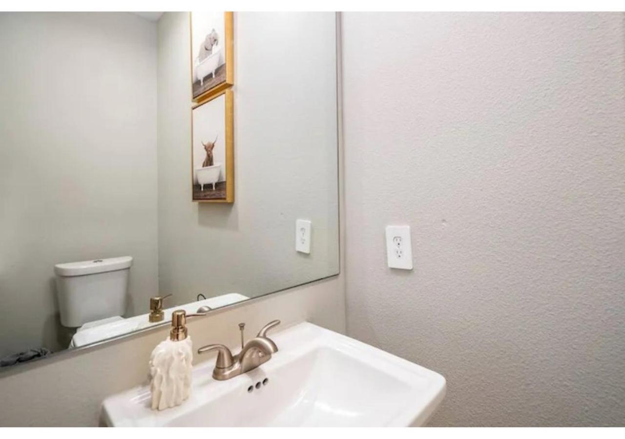 Spacious 3 Bed House Near Md Anderson With Free Parking & Wi-Fi 휴스턴 외부 사진